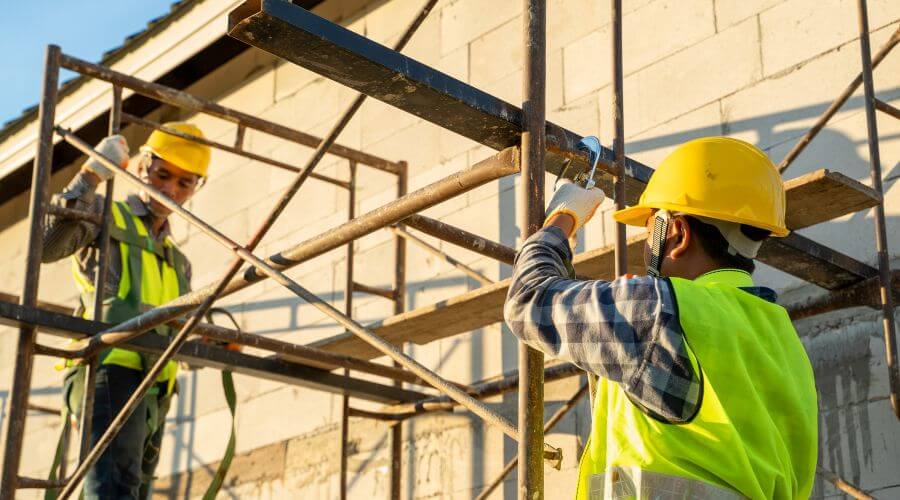 Professional fairlawn roofing services in Logan, OH